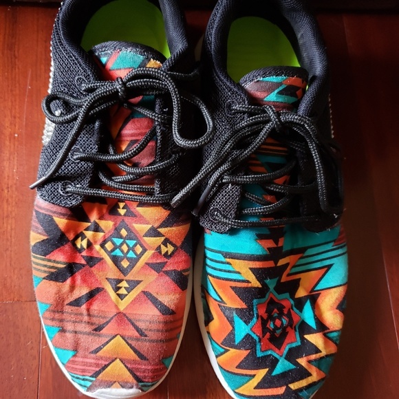 Swarovski sneakers custom - Picture 3 of 4